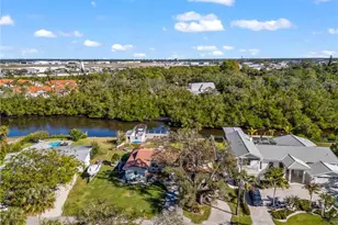 2295 Harbor Rd, Naples, FL 34104 - Photo 13