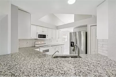 349 Dover Pl #203, Naples, FL 34104 - Photo 9