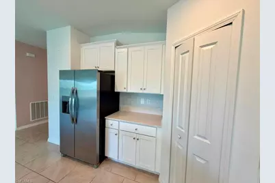 4104 NE 12th Ct, Cape Coral, FL 33909 - Photo 23