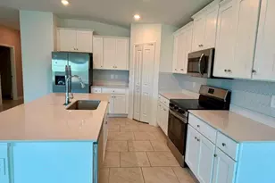 4104 NE 12th Ct, Cape Coral, FL 33909 - Photo 31