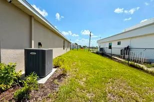 4104 NE 12th Ct, Cape Coral, FL 33909 - Photo 33