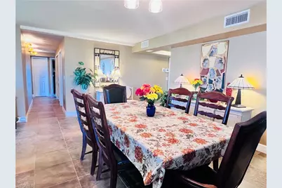 1200 Gulf Shore Blvd N #404, Naples, FL 34102 - Photo 9