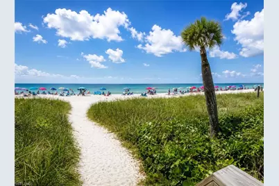 1200 Gulf Shore Blvd N #404, Naples, FL 34102 - Photo 1