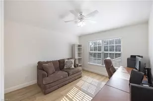 5693 Heron Ln, Naples, FL 34110 - Photo 11