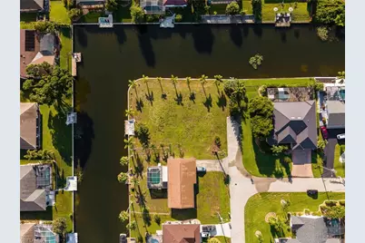 1939 SE 5th Ter, Cape Coral, FL 33990 - Photo 19