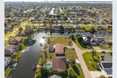 1939 SE 5th Ter, Cape Coral, FL 33990 - Photo 5
