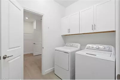 20273 Kingmont Dr, Estero, FL 33928 - Photo 35