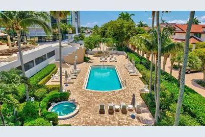 4751 Gulf Shore Blvd N #3, Naples, FL 34103 - Photo 37