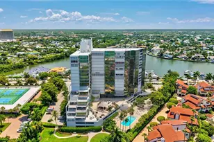 4751 Gulf Shore Blvd N, Naples, FL 34103 - Photo 35