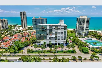4751 Gulf Shore Blvd N #3, Naples, FL 34103 - Photo 1