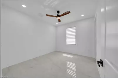 1209 NE 15th Ter, Cape Coral, FL 33909 - Photo 21