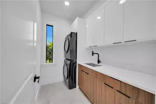 1209 NE 15th Terrace, Cape Coral, FL 33909 - Photo 25