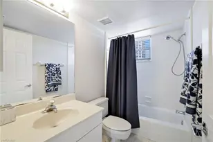 5550 Heron Point Dr, Naples, FL 34108 - Photo 11