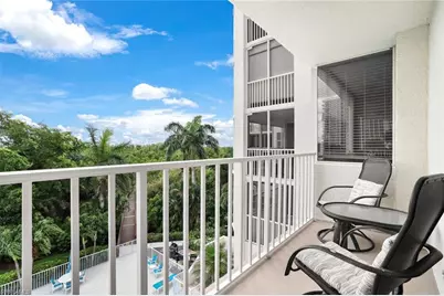 5550 Heron Point Dr #304, Naples, FL 34108 - Photo 13