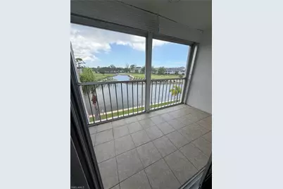 190 Turtle Lake Ct #307, Naples, FL 34105 - Photo 7