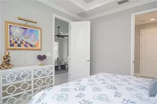 8013 Calle Canovas Ct, Naples, FL 34114 - Photo 15