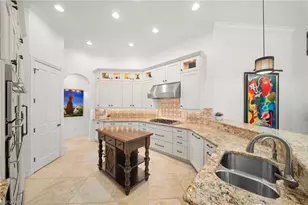 6477 Costa Cir, Naples, FL 34113 - Photo 15