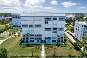 1285 Gulf Shore Blvd N, Naples, FL 34102 - Photo 31