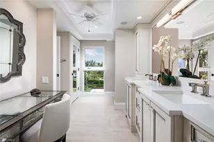 1285 Gulf Shore Blvd N, Naples, FL 34102 - Photo 15