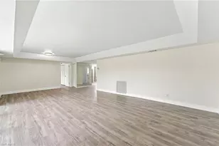 379 Palm Dr, Naples, FL 34112 - Photo 5