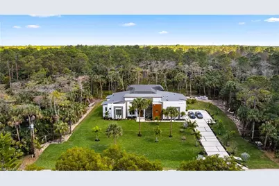 390 3rd St NW, Naples, FL 34120 - Photo 41