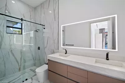 390 3rd St NW, Naples, FL 34120 - Photo 29