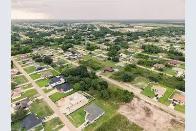 3410 19th St W, Lehigh Acres, FL 33971 - Photo 7