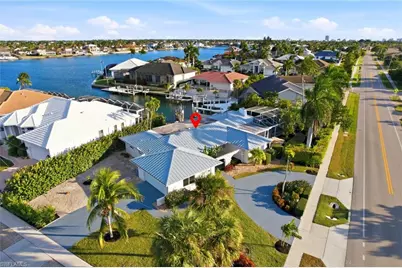 339 Landmark St, Marco Island, FL 34145 - Photo 49