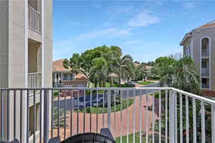 8440 Abbington Cir, Naples, FL 34108 - Photo 27