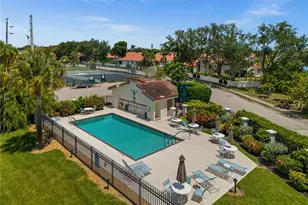 15121 Laguna Dr, Fort Myers, FL 33908 - Photo 37