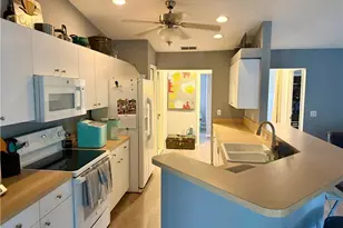 20068 Lake Vista Cir N, Lehigh Acres, FL 33936 - Photo 3