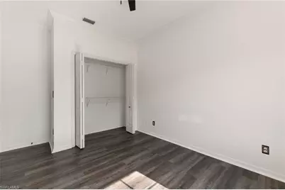 223 Stanhope Cir, Naples, FL 34104 - Photo 23