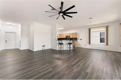 223 Stanhope Cir, Naples, FL 34104 - Photo 7