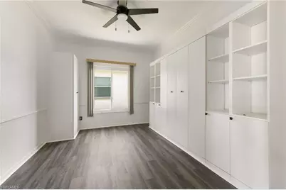 223 Stanhope Cir, Naples, FL 34104 - Photo 15