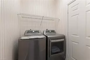 223 Stanhope Cir, Naples, FL 34104 - Photo 25