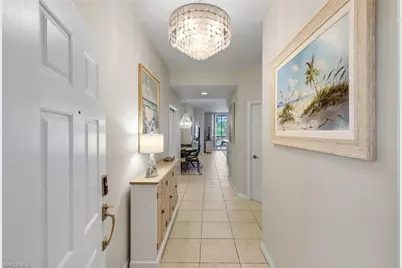 460 Launch Cir #202, Naples, FL 34108 - Photo 11