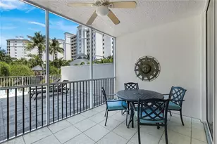 460 Launch Cir, Naples, FL 34108 - Photo 19