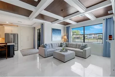 9250 Shadow Oak Ln, Naples, FL 34120 - Photo 5