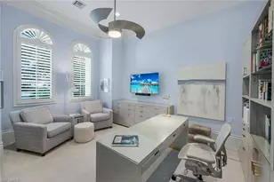 2048 Isla Vista Ln E, Naples, FL 34105 - Photo 29