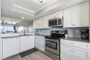 8402 Estero Blvd, Fort Myers Beach, FL 33931 - Photo 9