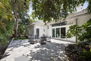 2036 Laguna Way, Naples, FL 34109 - Photo 29