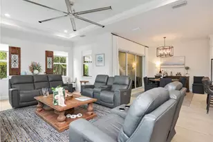8958 St Lucia Dr, Naples, FL 34114 - Photo 13