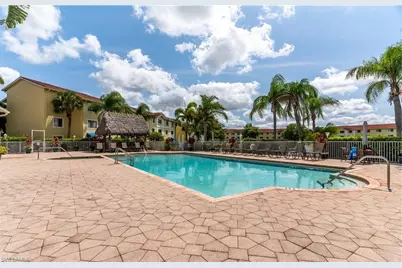 8298 Key Royal Ln #424, Naples, FL 34119 - Photo 9