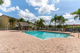 8298 Key Royal Ln, Naples, FL 34119 - Photo 9