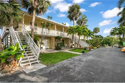 1360 Chesapeake Ave #1372, Naples, FL 34102 - Photo 11