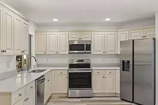 16941 Carolyn Ln, North Fort Myers, FL 33917 - Photo 7