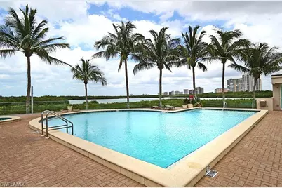 60 Seagate Dr #604, Naples, FL 34103 - Photo 5