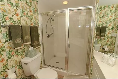 60 Seagate Dr #604, Naples, FL 34103 - Photo 19