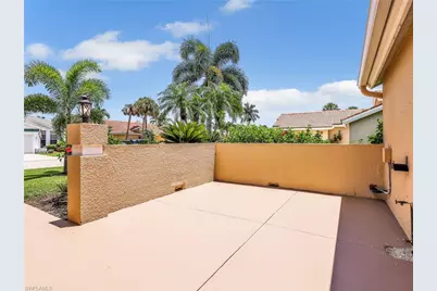 12673 Glen Hollow Dr, Bonita Springs, FL 34135 - Photo 7