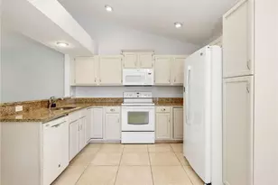 12673 Glen Hollow Dr, Bonita Springs, FL 34135 - Photo 17